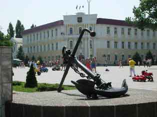 Памятник военным морякам Памятник военным морякам