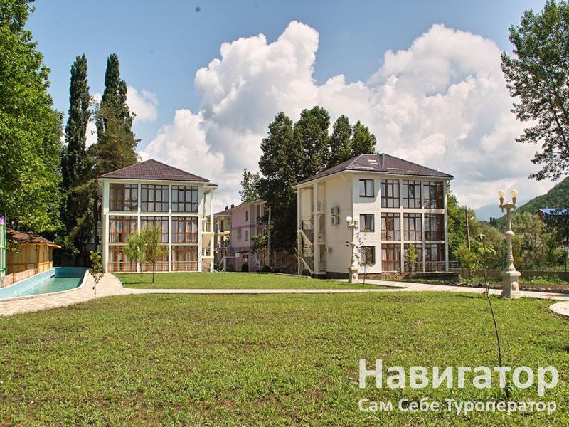 АЛЬБАТРОС - гостинично развлекательный комплекс в Архипо-Осиповка АЛЬБАТРОС - гостинично развлекательный комплекс в Архипо-Осиповка