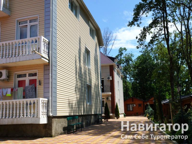 ЛАЗУРИТ- база отдыха в Агой ЛАЗУРИТ- база отдыха в Агой