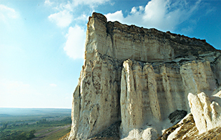 Белая скала. Ак-кая.