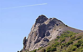 Гора Бакаташ (Лягушка). Достопримечательность Судака.